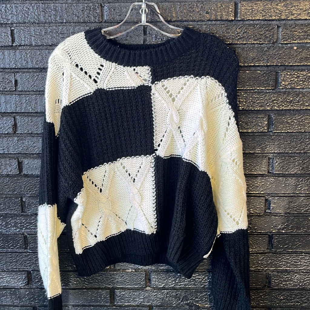 Checkered Patterned Sweater